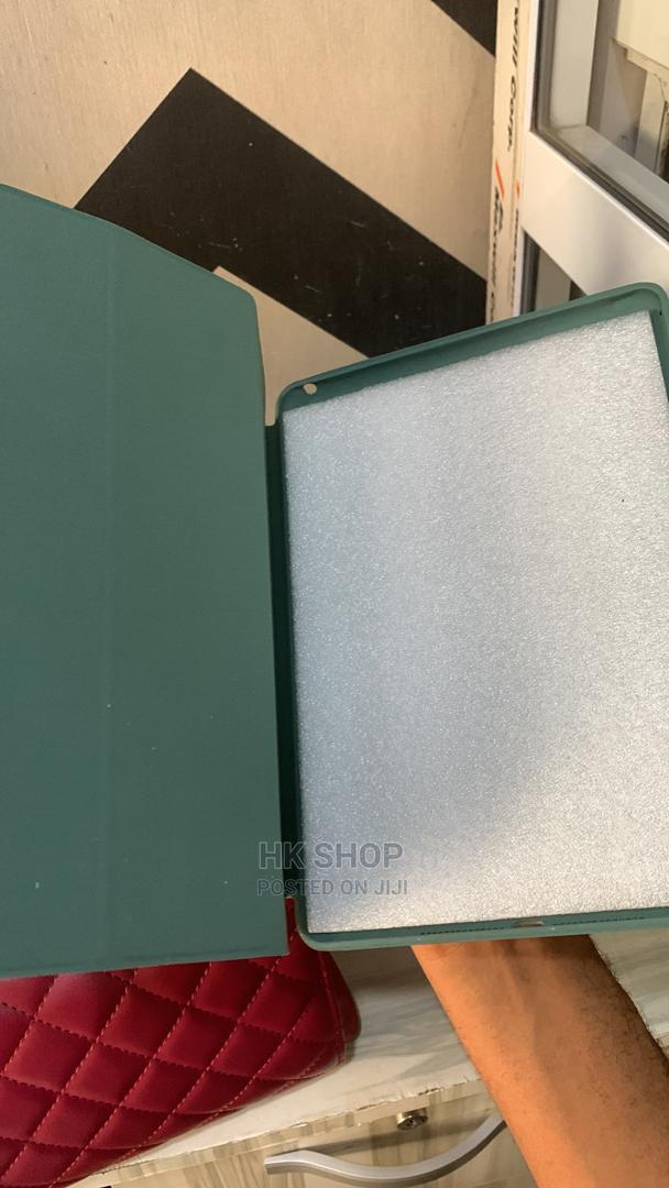 Smart Folio Case for Apple iPad Air 2 · Photo 2