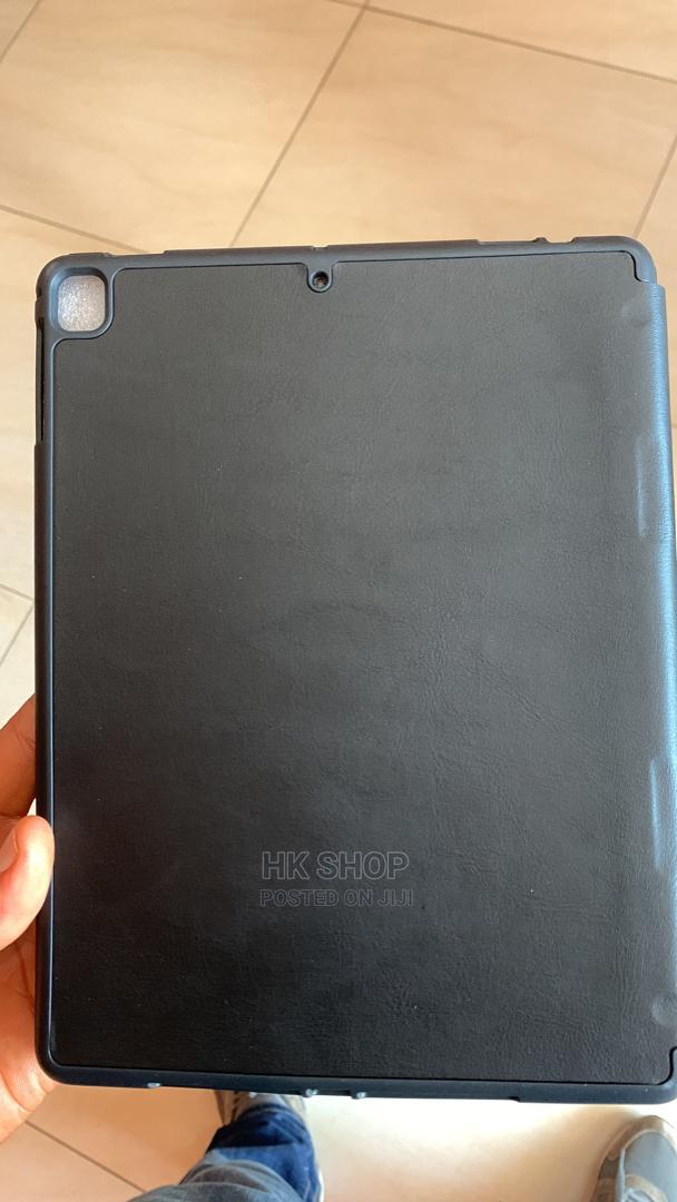 Smart Folio Case With Pen Slot for Apple iPad Air 2 · Photo 3