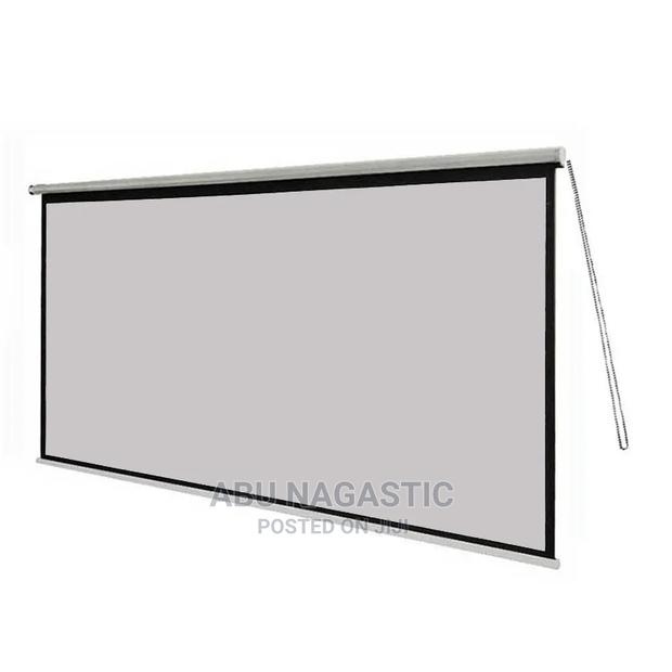 Manual Pull Down Projector Screen 243×243 · Photo 1