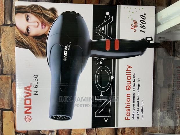 Beauty Nova Hand Hair Dryer · Photo 3