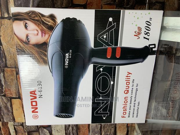 Beauty Nova Hand Hair Dryer · Photo 4