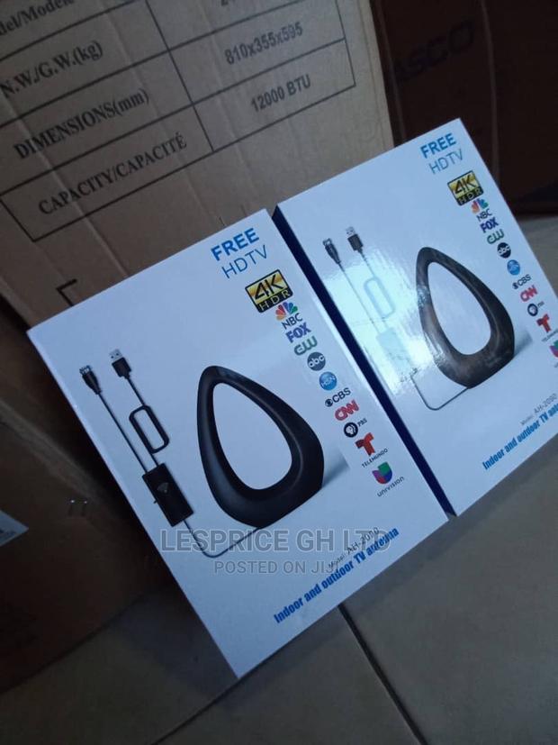 HDR Digital TV Antenna · Photo 1