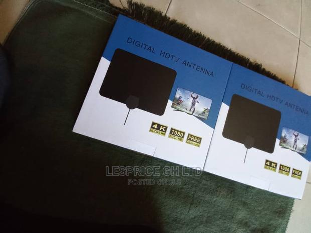 Compatible Digital HD TV Aerial · Photo 1