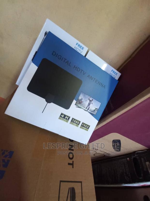 Explore Your New Digital HD TV Antenna · Photo 1