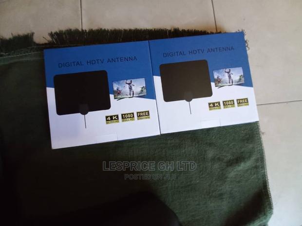 Digital HD TV Antenna >Real Aspect · Photo 1
