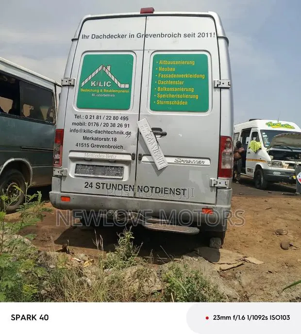 Mercedes-Benz Sprinter 2010 Grey · Photo 1
