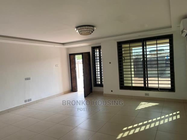 4bdrm House in Bronko Housing, Spintex for rent · Photo 5