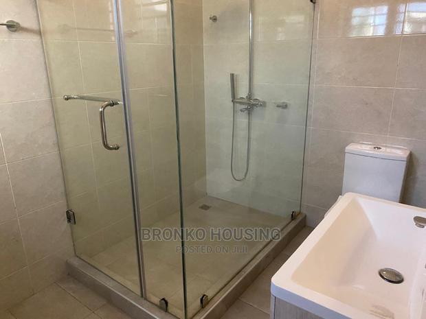 4bdrm House in Bronko Housing, Spintex for rent · Photo 6