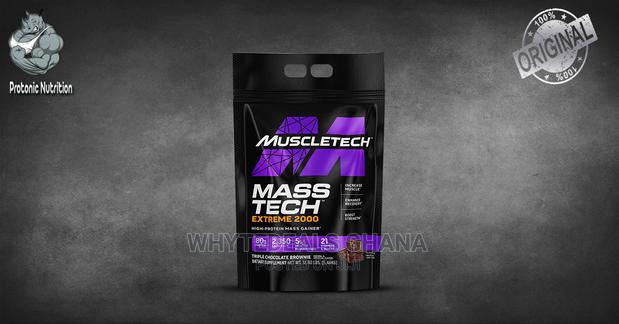 Mass-tech Extreme 2000 Muscle Builder Whey Protein 12lbs · Photo 2