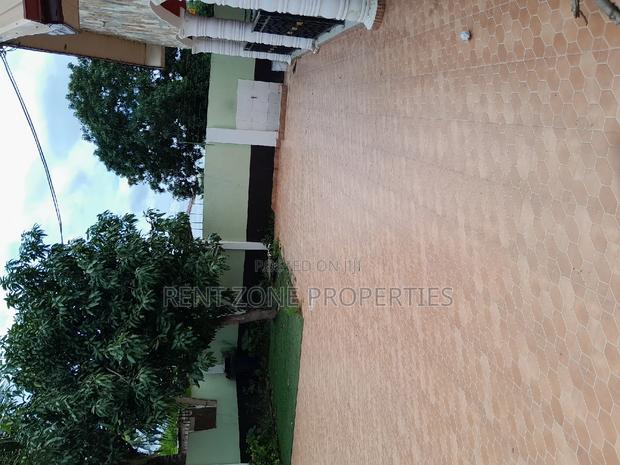 4bdrm House in Pokuase for rent · Photo 2