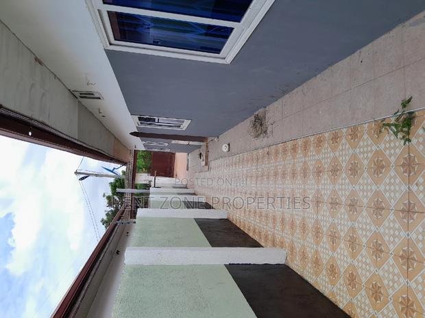 4bdrm House in Pokuase for rent · Photo 3