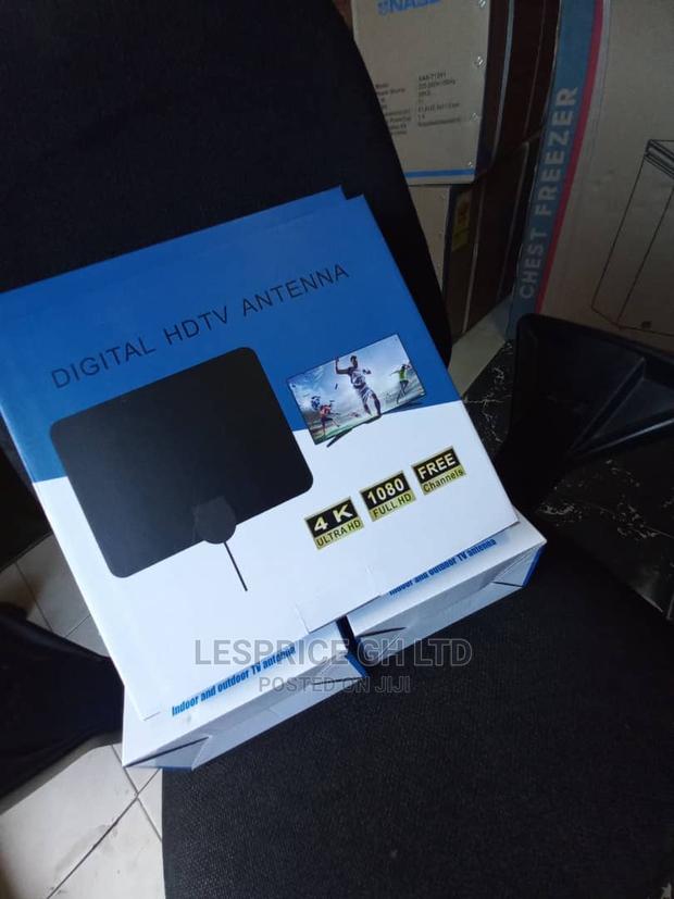 Ultra HD Digital TV Antenna · Photo 1