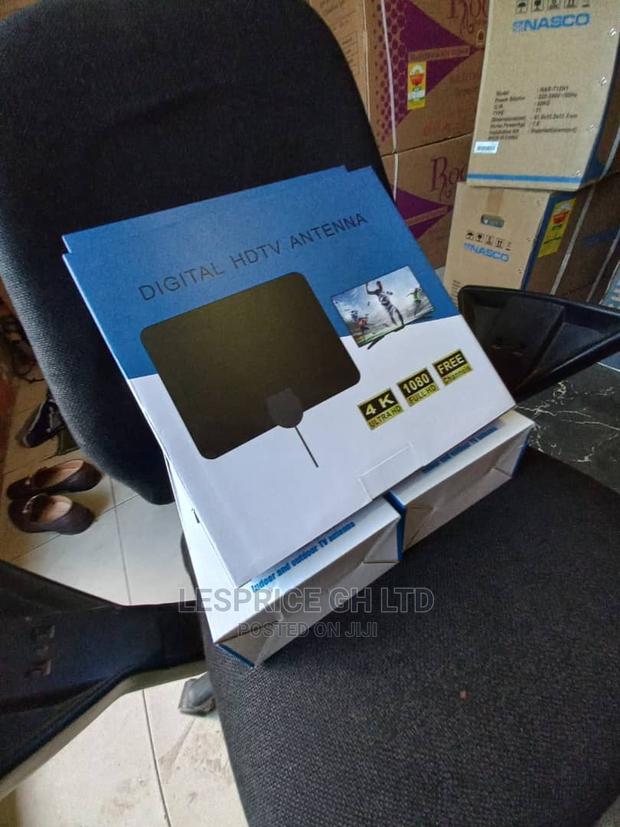 Complete Digital HD TV Antenna · Photo 1