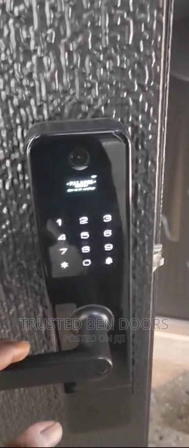 Paladin Biometric Smartlock for Homes and Offices · Photo 1