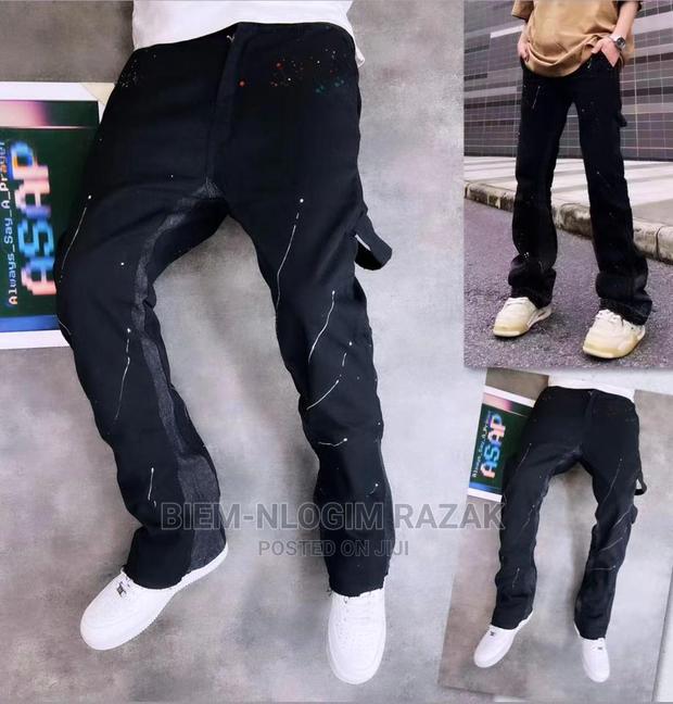 Original Jeans Baggers Available in Stock · Photo 1