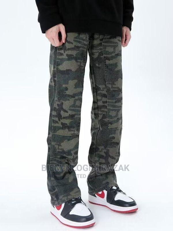 Original Jeans Baggers Available in Stock · Photo 5