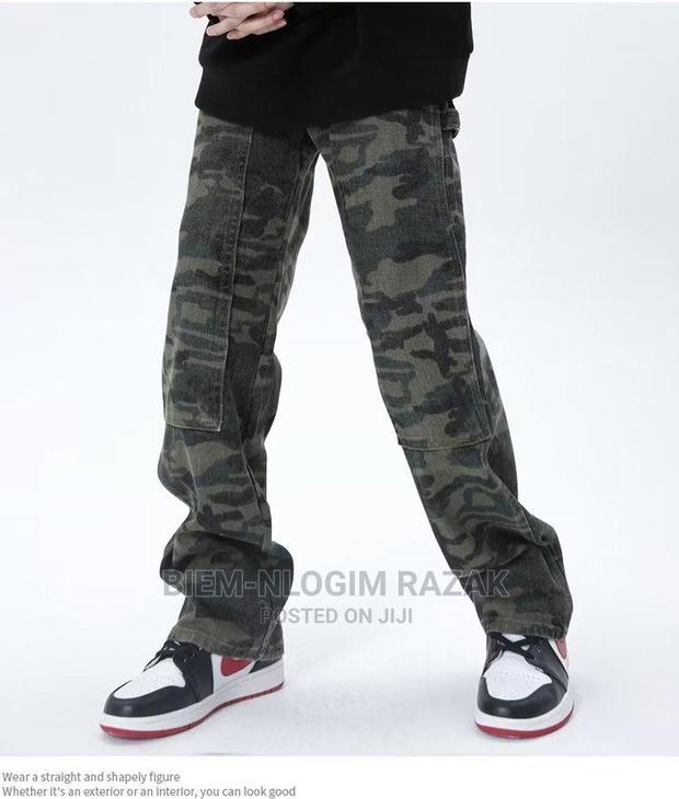 Original Jeans Baggers Available in Stock · Photo 6