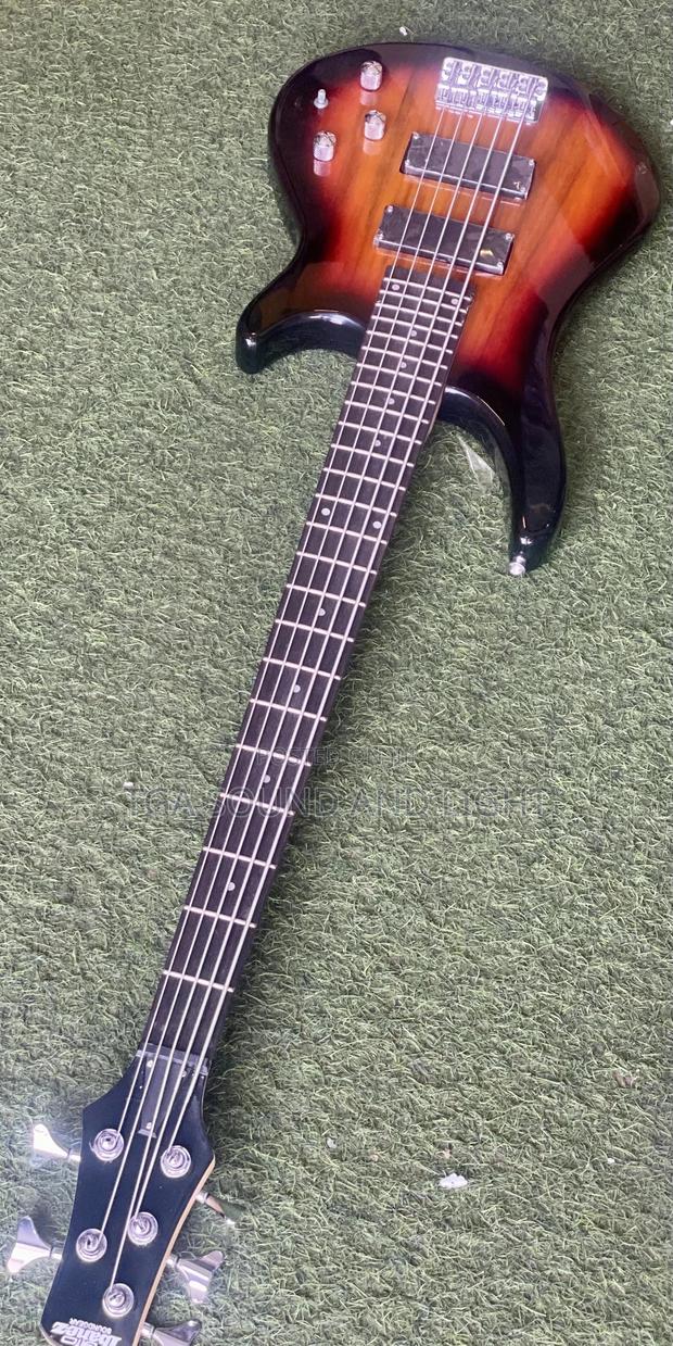 Ibanez 5 Strings Bass Guitar [Free Bag,Strap] · Photo 3