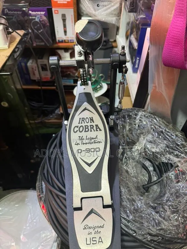 Iron Cobra Drum Pedal · Photo 1