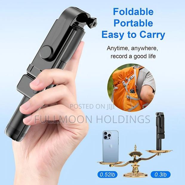 Bluetooth Selfie Stick + Fill Light +Shutter Remote · Photo 8