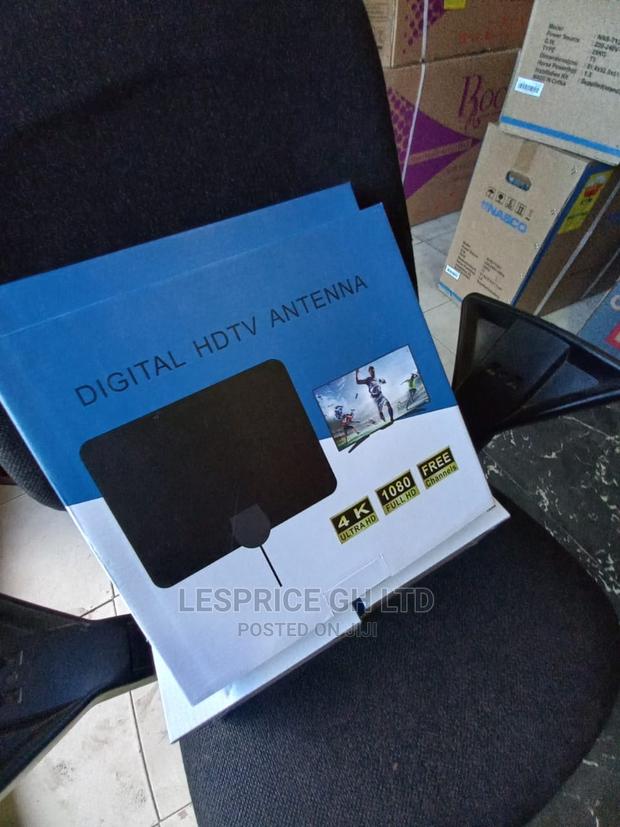 Modern Quality Digital TV Antenna · Photo 1