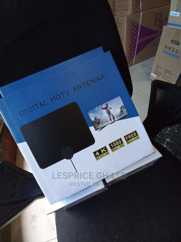 Exclusive One Digital Ultra UHD TV Antenna · Photo 1