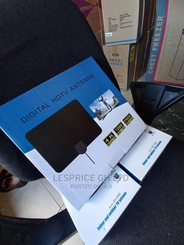 Environmental Friendly Digital HD TV Antenna · Photo 1