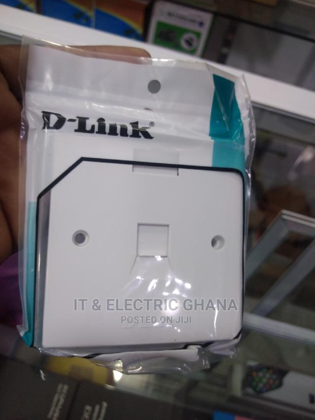 Dlink Faceplate · Photo 2