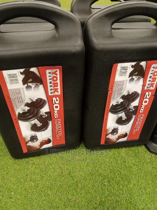 Dumbbells 20kg Pair in Box · Photo 4