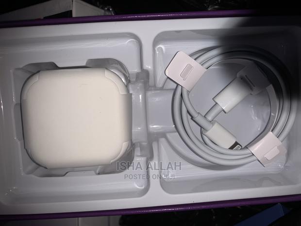 iPhone 14promax Charger. Type C to Type C · Photo 2