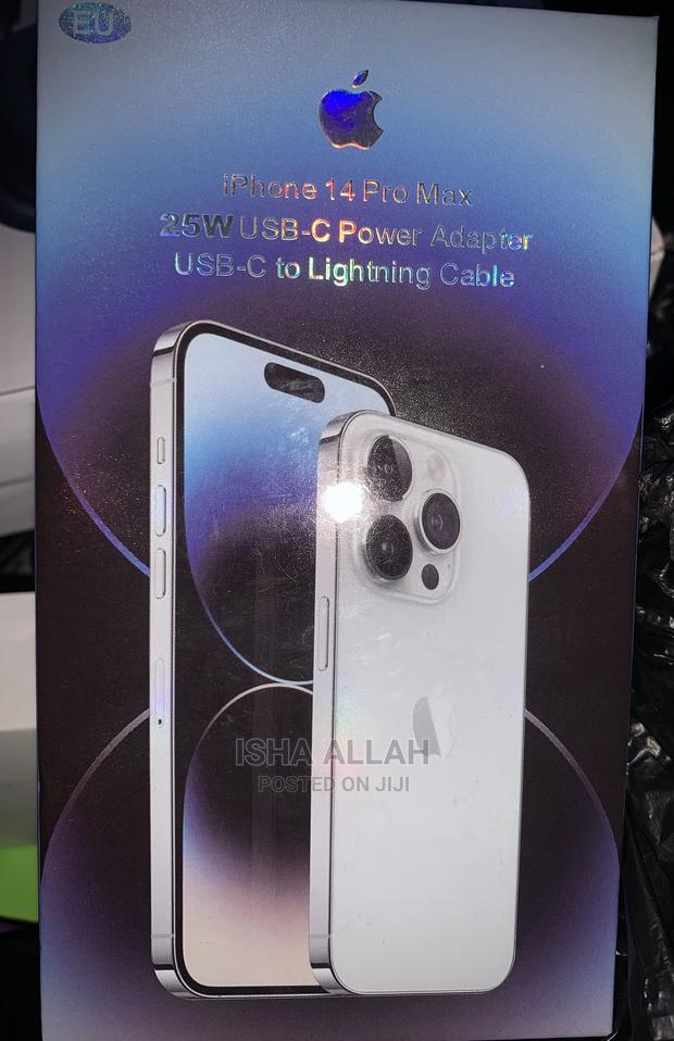 iPhone 14promax Charger. Type C to Type C · Photo 4