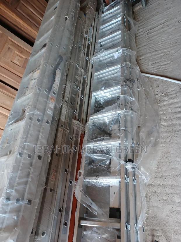 3 in One 10 Steps Ladder · Photo 1