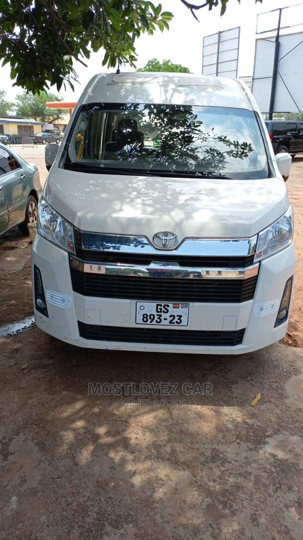 Rentals Buses . Minibus for Rent. 14 Passengers Bus for Rent · Photo 1