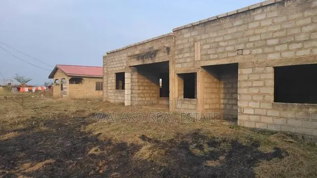 4bdrm House in Amasaman for sale · Photo 1