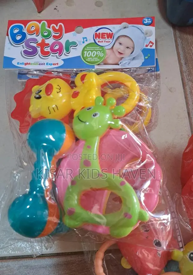 4 Pieces Baby Rattle 0+ · Photo 1