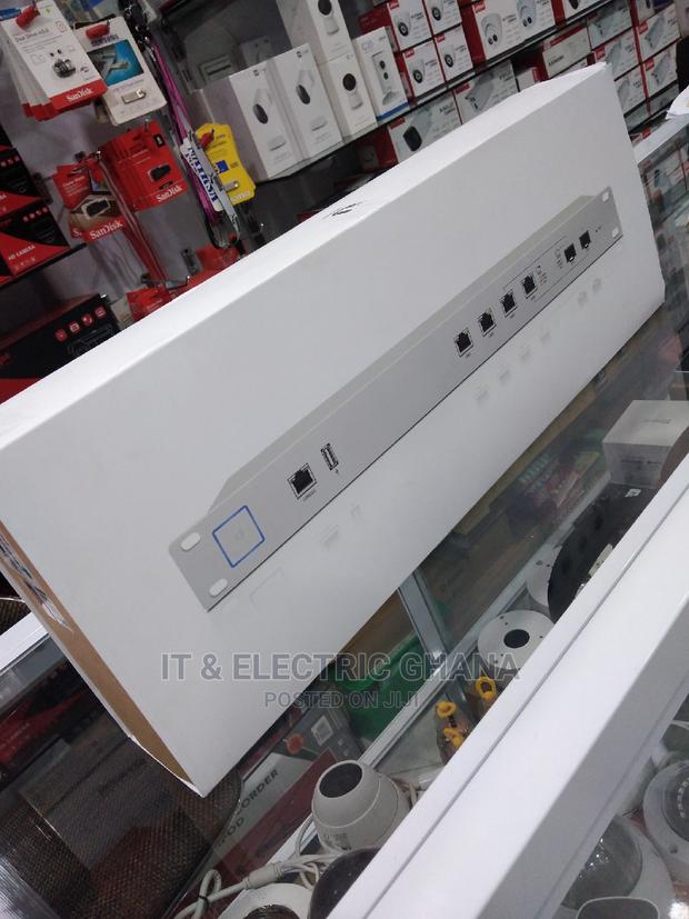 Unifi Security Gateway Pro · Photo 7