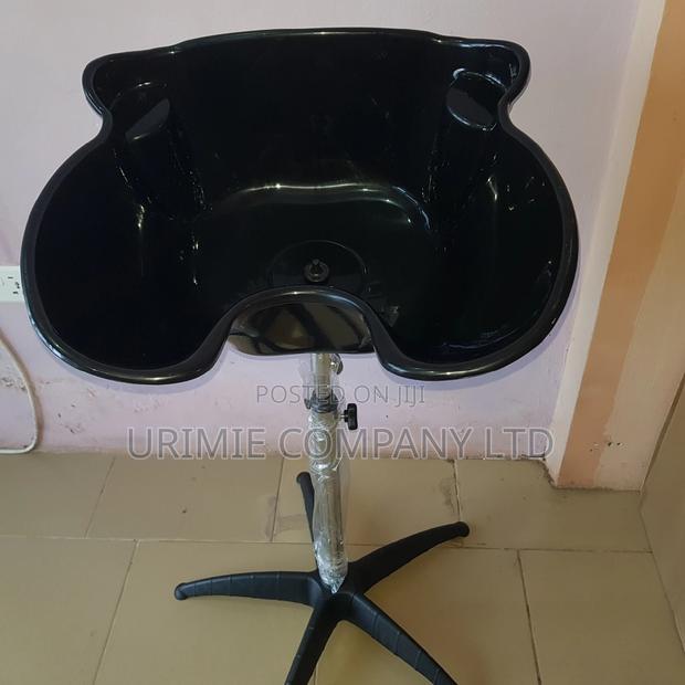 Basic Durable Hair Washing Basin · Photo 4