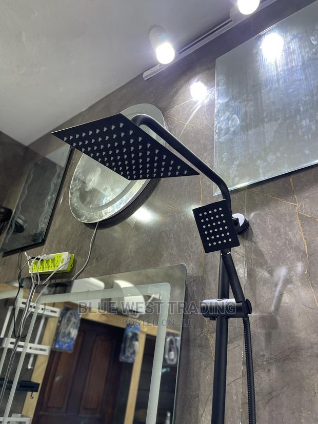 Black Telephone Shower (3 in 1) · Photo 4