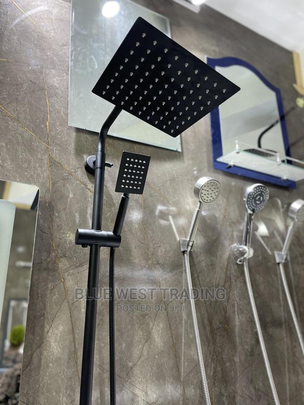 Black Telephone Shower (3 in 1) · Photo 2