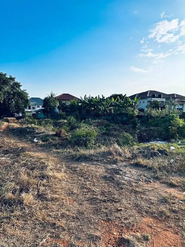 Two of Land for Sale in Oyarifa Focus · Photo 2