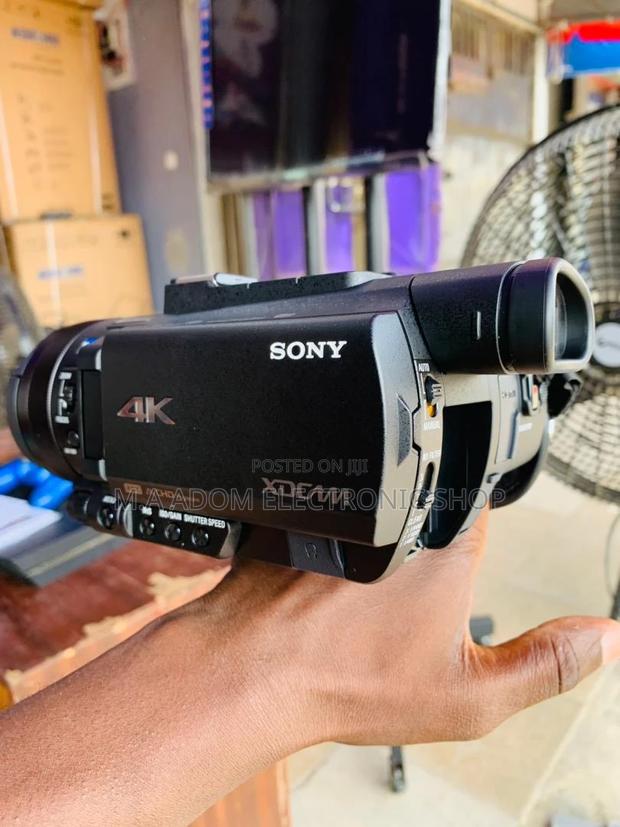 Better Sony PXW-Z90V HD Compact NXCAM Camcorder · Photo 1