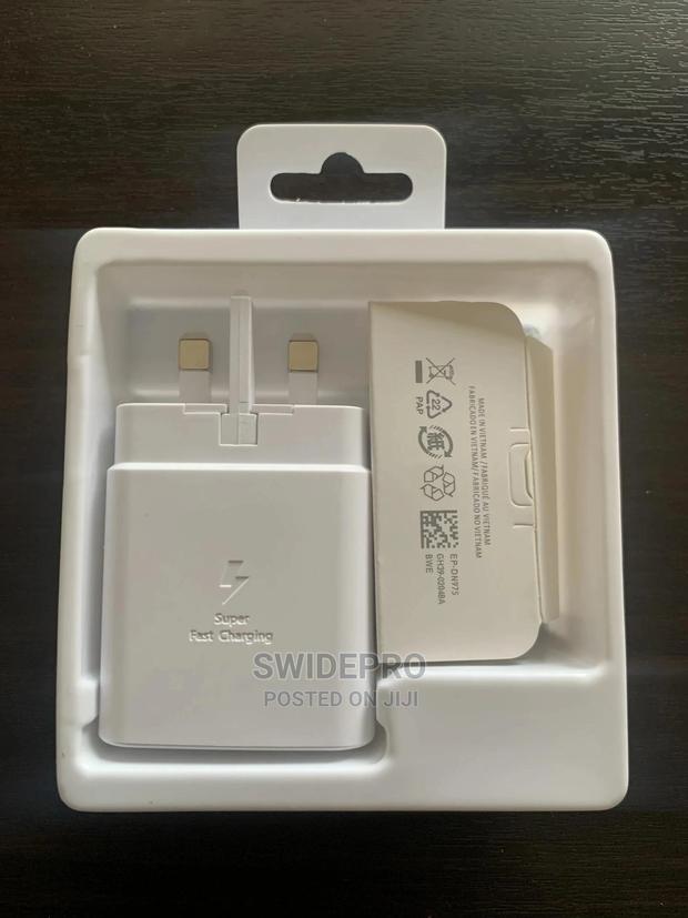 Samsung Galaxy 45W Charger (Adapter) · Photo 5