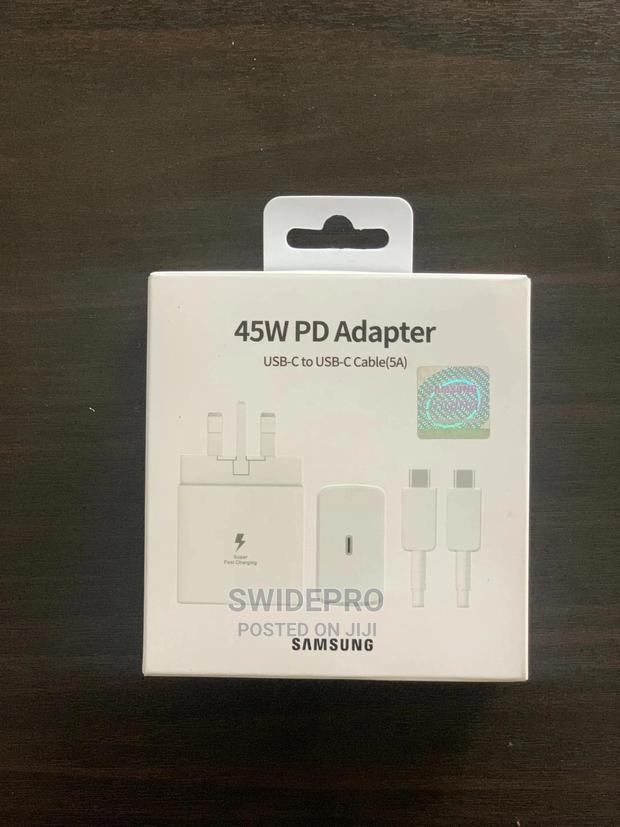 Samsung Galaxy 45W Charger (Adapter) · Photo 2