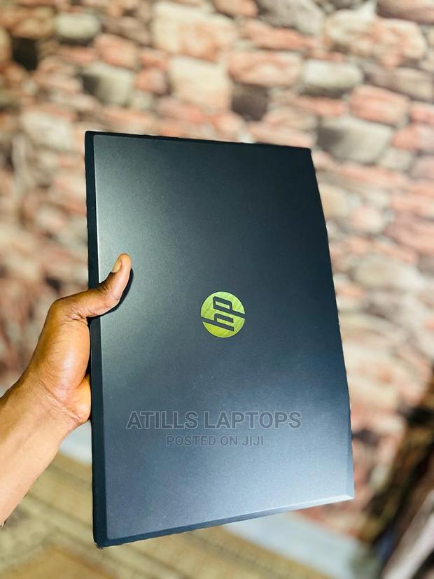 Laptop HP Pavilion Gaming 15 2019 16GB Intel Core I7 SSHD+SSD 2T · Photo 2