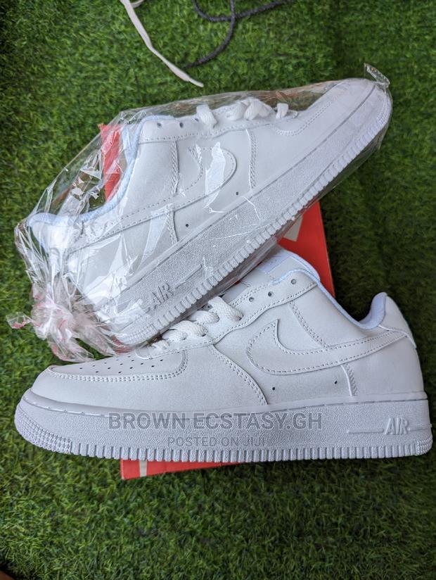 Nike Air Force 1 Sneaker White · Photo 5