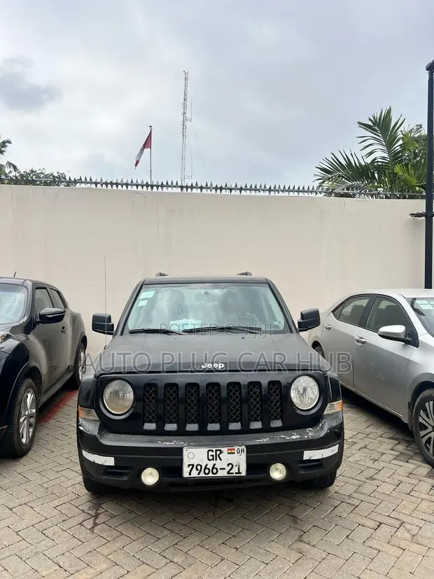 Jeep Patriot 2015 Black · Photo 1