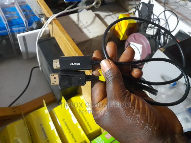 DP to HDMI Cable (Uk) · Photo 3
