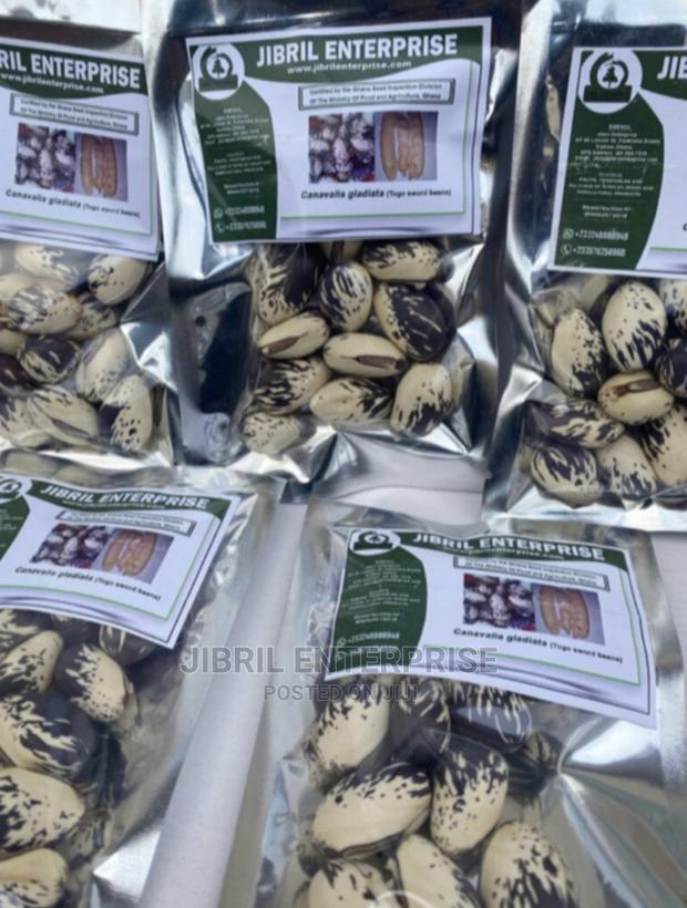 Whitish Purple African Sword Beans (Canavalia Gladiata) · Photo 2