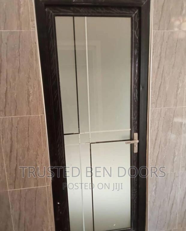 Paladin Glass Washroom Doors With Frames Keys · Photo 3