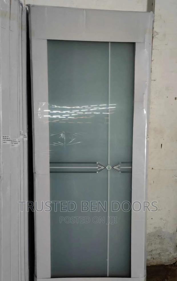 Glass Washroom Paladin Doors With Frames Keys · Photo 2